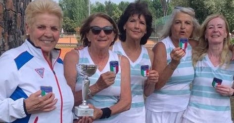 La squadra lady 75 di Lidia De Nicola vince a Lucca lo scudetto
