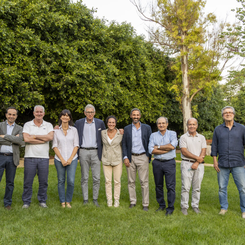 Prima foto di gruppo della nuova deputazione