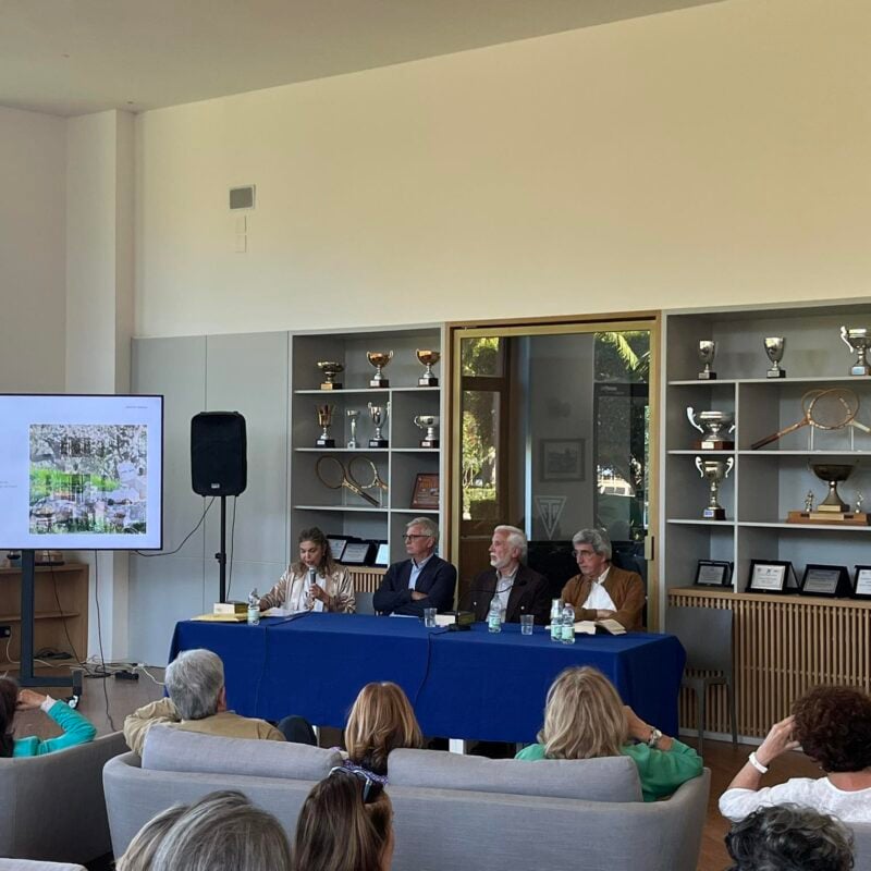 Presentato il libro I Mandarini di Ciaculli