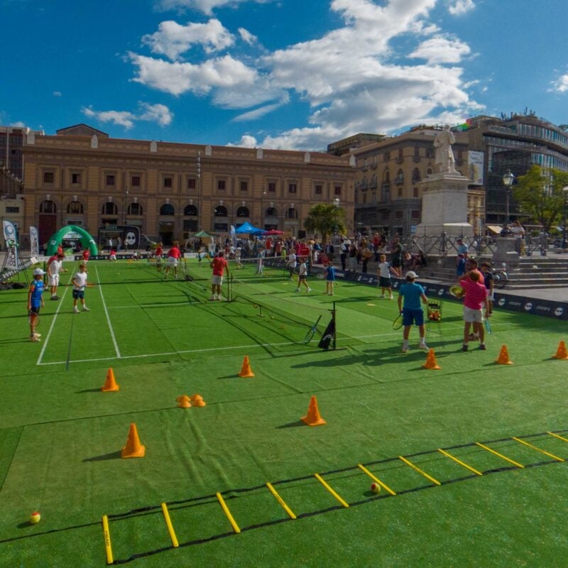 Tennis in Piazza, interviste a Flavia Pennetta e Alessandro Lazzaro