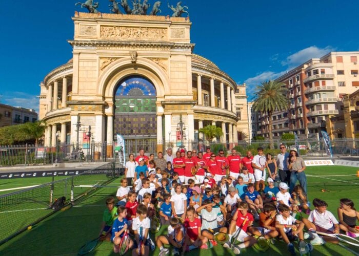 Grande successo questo pomeriggio per l’evento Tennis in Piazza con Flavia Pennetta
